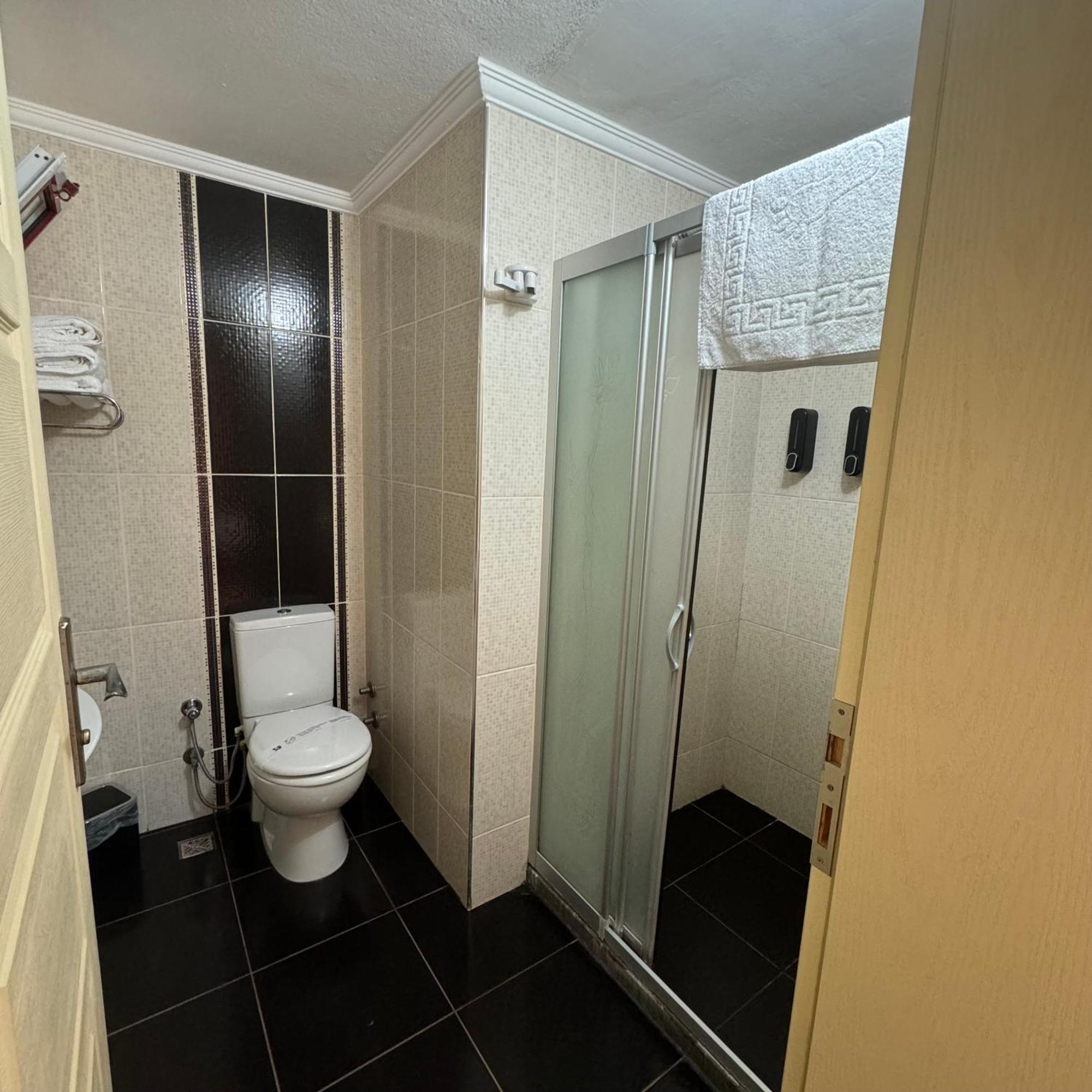 Soezer Otel Ayvalı Zewnętrze zdjęcie