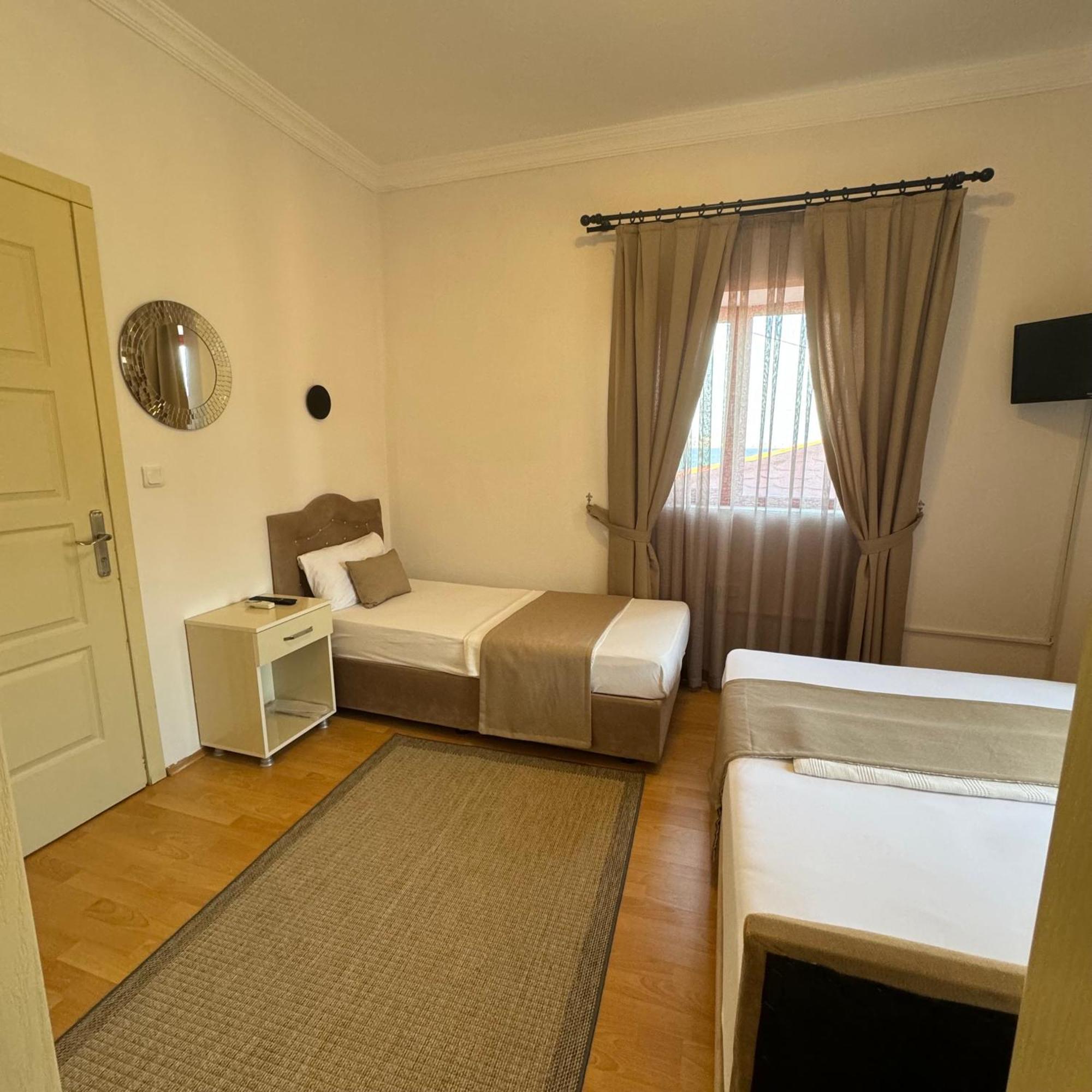Soezer Otel Ayvalı Zewnętrze zdjęcie