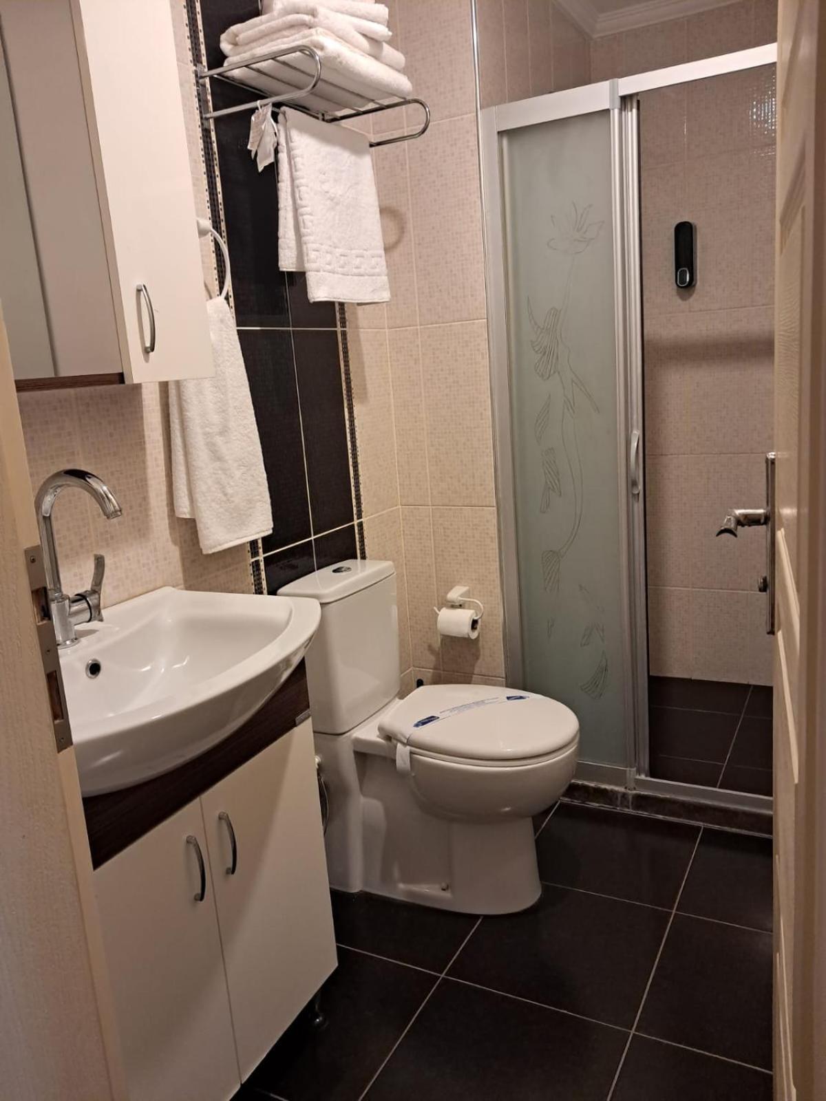 Soezer Otel Ayvalı Zewnętrze zdjęcie